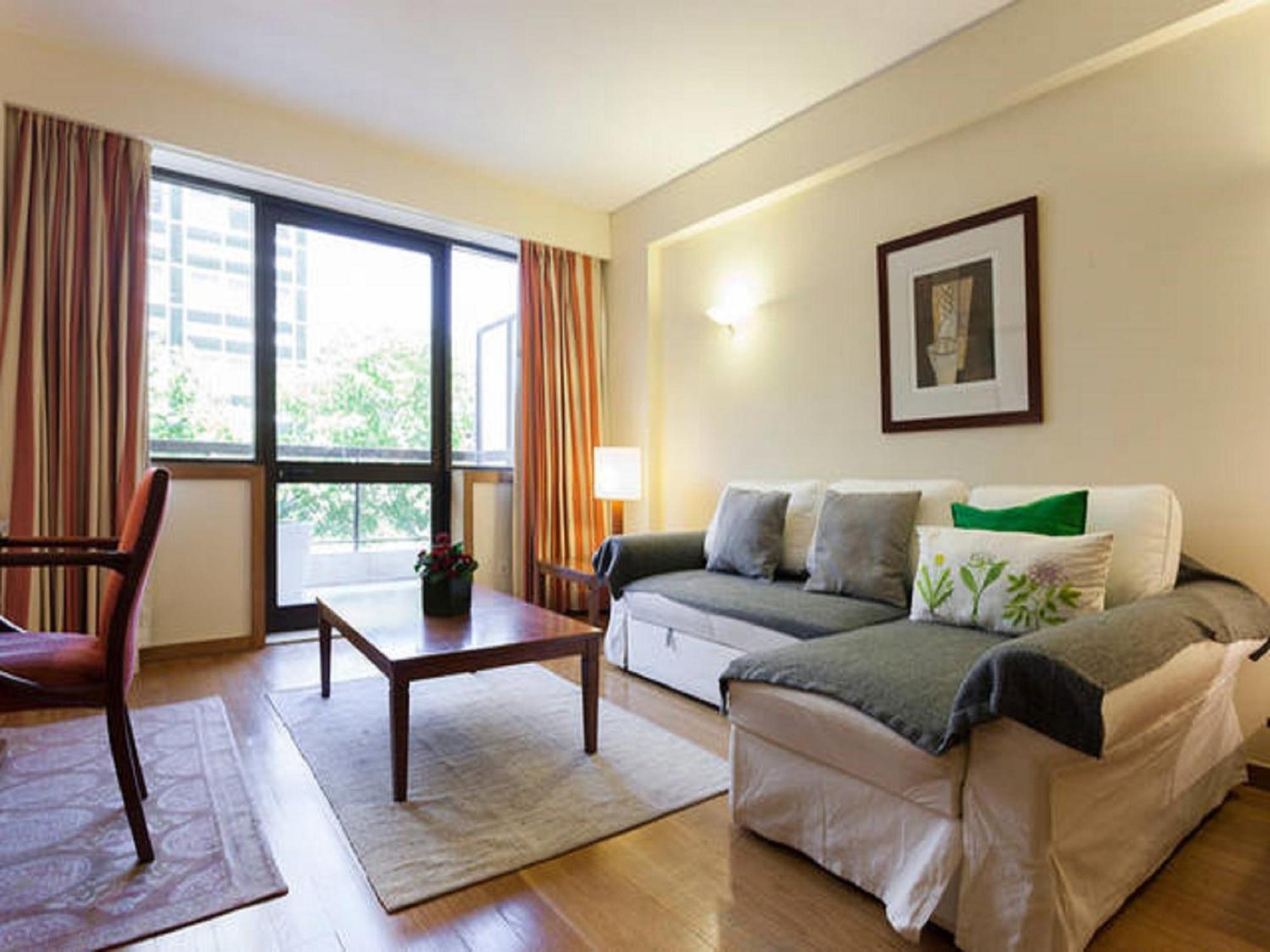 Stay In The Heart Of Lisbon-Altis Suites Hotel Extérieur photo